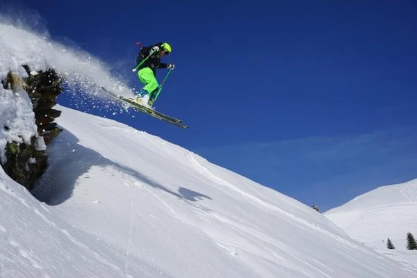 Карвинг, техника катания на лыжах: что это такое и как научиться