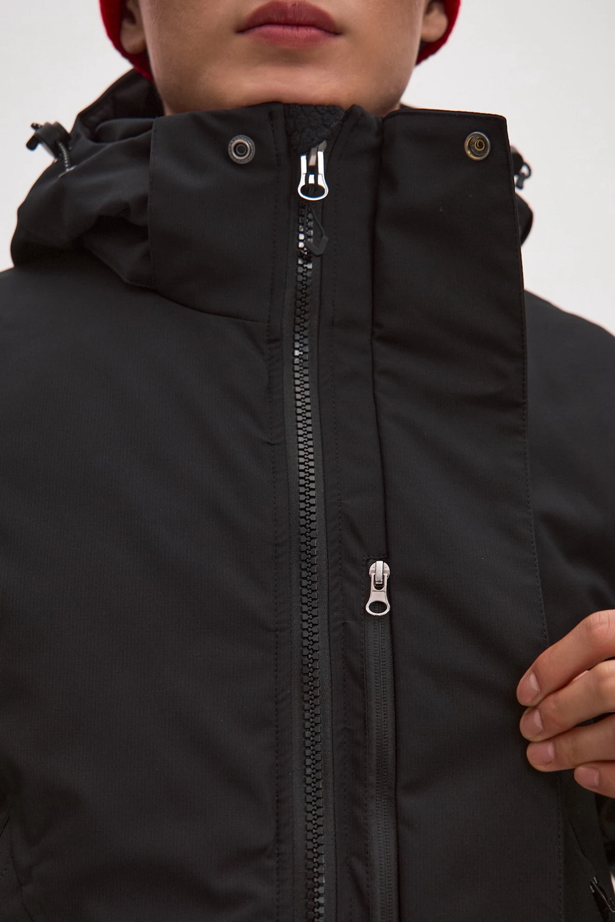 КУРТКА–ПАРКА  УТЕПЛЕННАЯ ЗИМНЯЯ мужская 25-47609 10 изображение 7