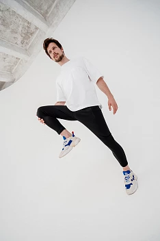 Брюки спортивные