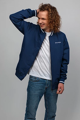 Ветровка-бомбер